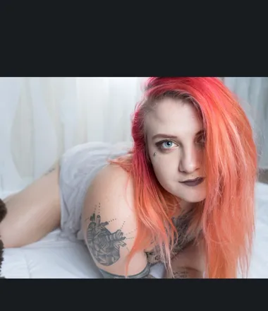 OnlyFans cuenta sunnyvonreign header 2