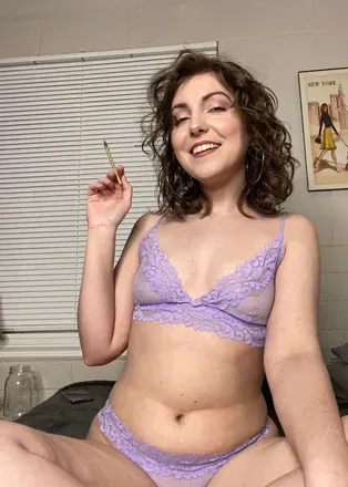 OnlyFans cuenta stellaganja avatar 1