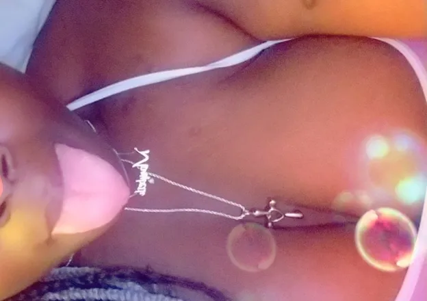 OnlyFans cuenta ddtitsnlips header 2