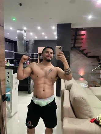 OnlyFans account  quintero21 avatar 1