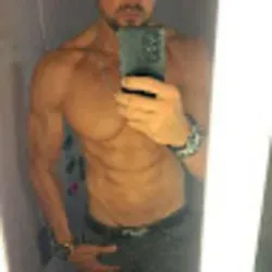OnlyFans cuenta robertvegaaaa avatar 1