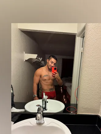 OnlyFans cuenta richmexhot321 header 2