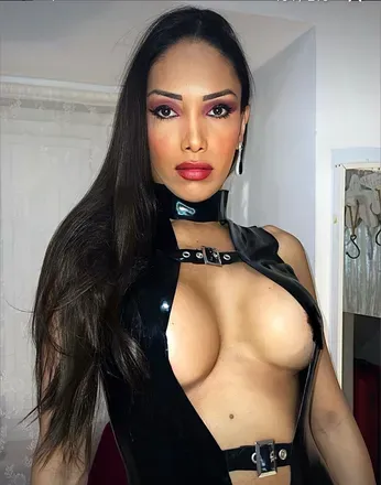 OnlyFans account  camilakardashian avatar 1