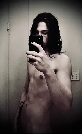 OnlyFans cuenta boyonthemoon avatar 1