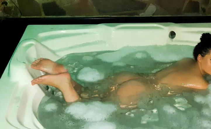 OnlyFans cuenta luzolliver header 2