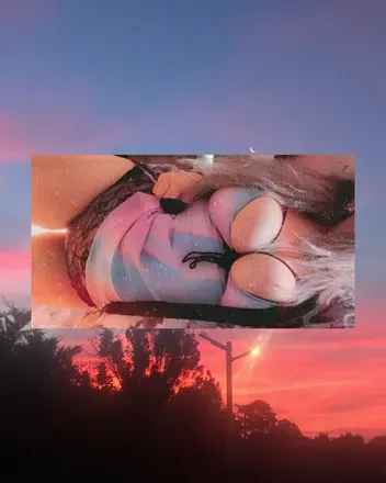OnlyFans cuenta divinitiessiren header 2