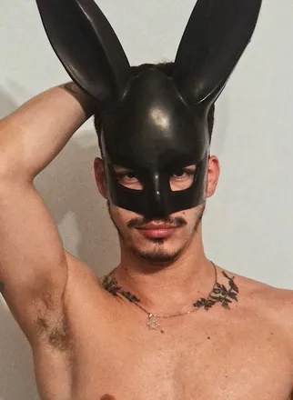 OnlyFans cuenta theonlyvalim header 2
