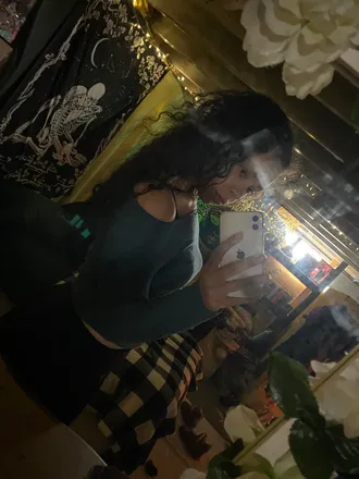 OnlyFans cuenta genieunbottled previous_avatars_1 3