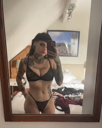 OnlyFans cuenta lucifers.pet.wolf avatar 1