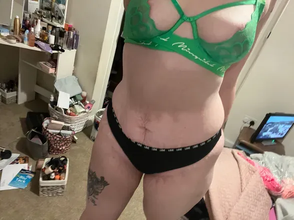 OnlyFans account  u114367132 avatar 1