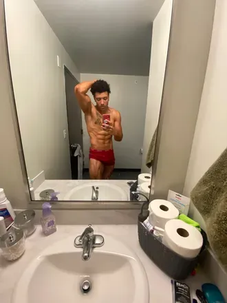 OnlyFans cuenta whatyourelookingfor header 2