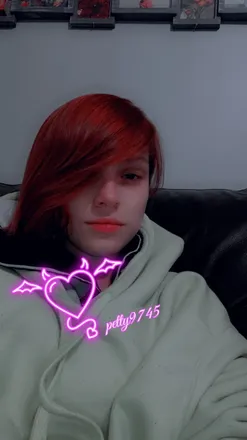 OnlyFans cuenta pettyqueen710 header 2