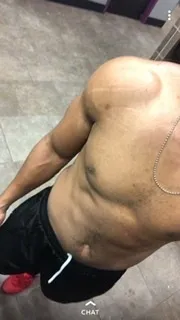 OnlyFans cuenta riqflare1996 header 2