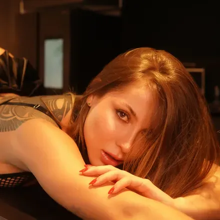 OnlyFans account  truekimtylor avatar 1