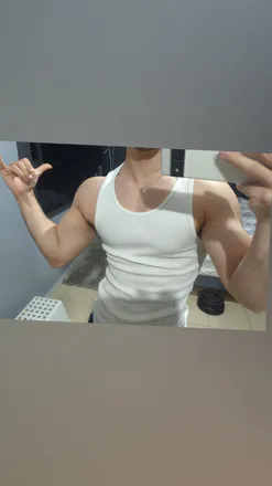 OnlyFans cuenta israelihotboy header 2