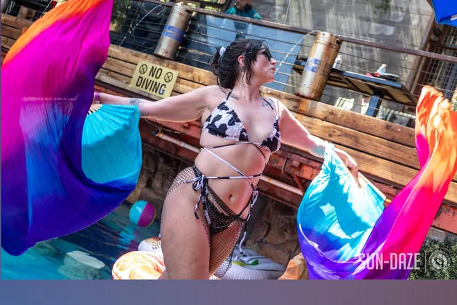 OnlyFans cuenta iri.descentgurl header 2
