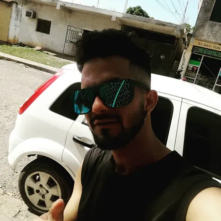 OnlyFans cuenta javielitok376 header 2