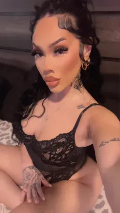OnlyFans account  only1octobermarie avatar 1
