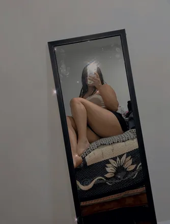 OnlyFans account  krla44 header 2
