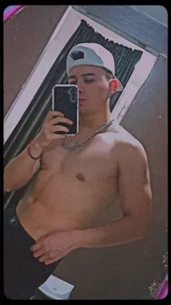 OnlyFans cuenta reyivan12392 avatar 1