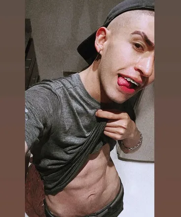 OnlyFans cuenta u162568119 header 2