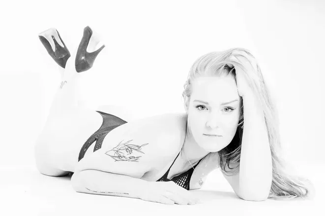 OnlyFans cuenta gingerbfree header 2