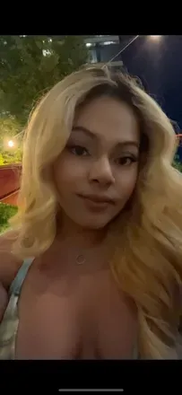 OnlyFans account  elyzawhornberry avatar 1