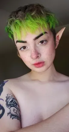 OnlyFans account  selfproclaimedtwink avatar 1