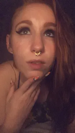 OnlyFans cuenta synnfulslut avatar 1