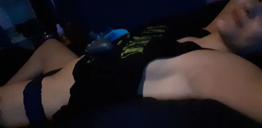 OnlyFans account  angel_demon_spawn header 2