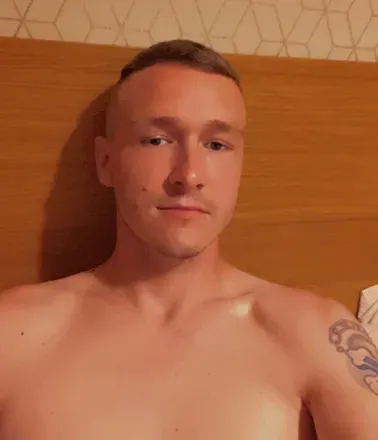 OnlyFans cuenta elychav90 avatar 1