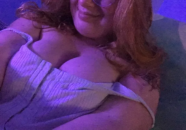 OnlyFans cuenta summers_violet header 2