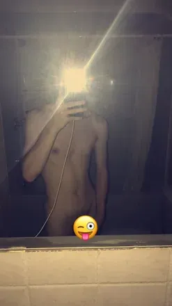 OnlyFans cuenta lucciboy96 avatar 1