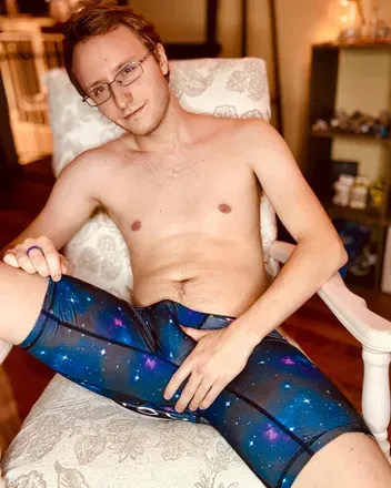OnlyFans account  genie_music avatar 1