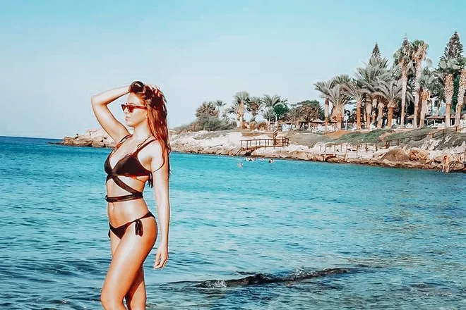 OnlyFans cuenta emelescobar header 2