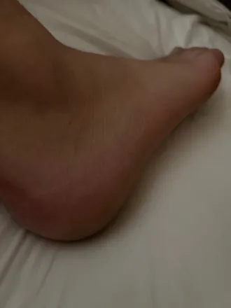OnlyFans cuenta aussieboyfeetncock header 2