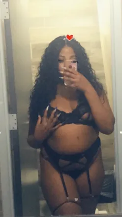 OnlyFans cuenta chanelbandsz header 2
