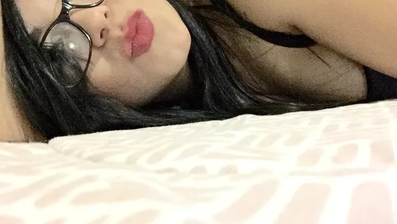 OnlyFans cuenta bellaxenrqz header 2