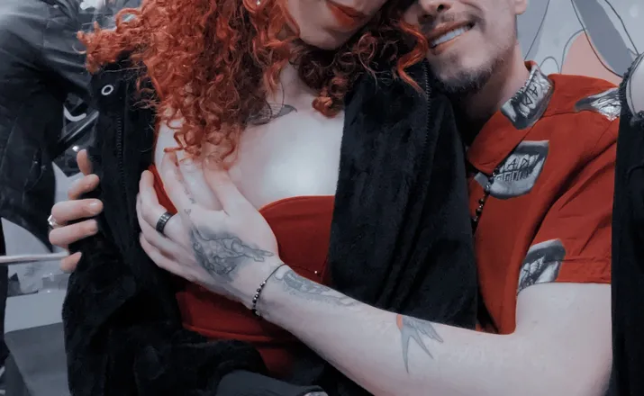 OnlyFans cuenta zuriandlove header 2