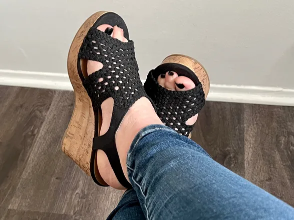 OnlyFans cuenta brujadepie header 2