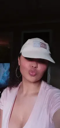 OnlyFans account  yella_babyy header 2