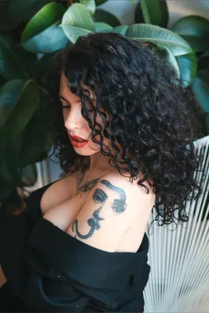 OnlyFans account  bianca_santi header 2