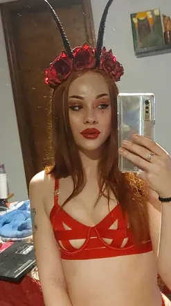 OnlyFans cuenta anyarhea avatar 1
