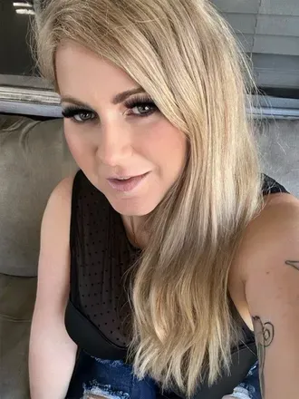 OnlyFans cuenta municacooleyvip avatar 1