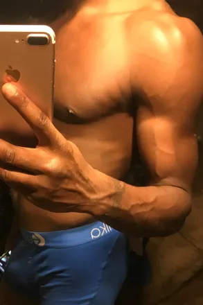 OnlyFans cuenta mcdaddykadar header 2
