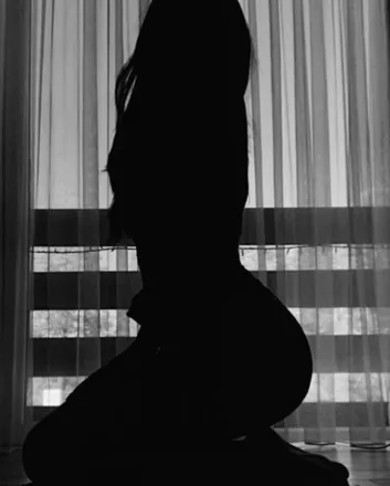 OnlyFans cuenta piernitas29 header 2