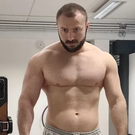 OnlyFans cuenta ulysses_123 header 2
