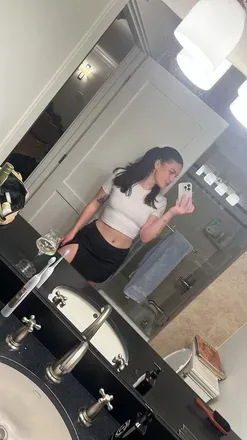 OnlyFans account  untouchable98 avatar 1