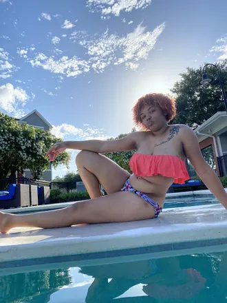 OnlyFans account  rynnv header 2