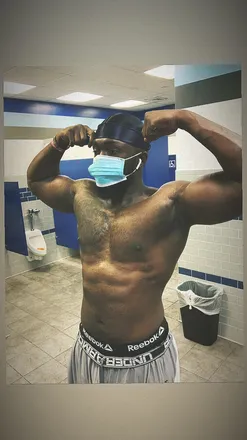 OnlyFans cuenta too6lack2strong header 2